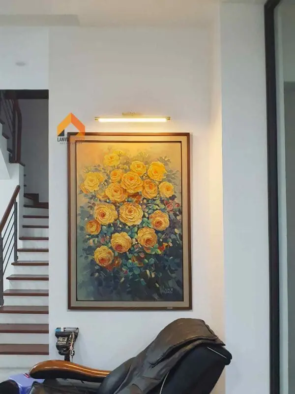 Tranh sơn dầu hoa đẹp LanVu Gallery treo thực tế tại nhà khách hàng