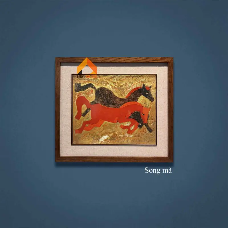 Tranh sơn mài truyền thống, bức "Song Mã" mang nhiều giá trị phong thủy sâu sắc