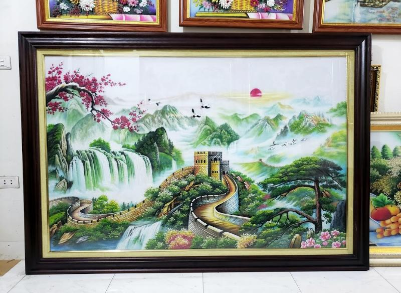 Núi non hùng vĩ trập trùng quanh tường thành vững trãi Cre: Internet
